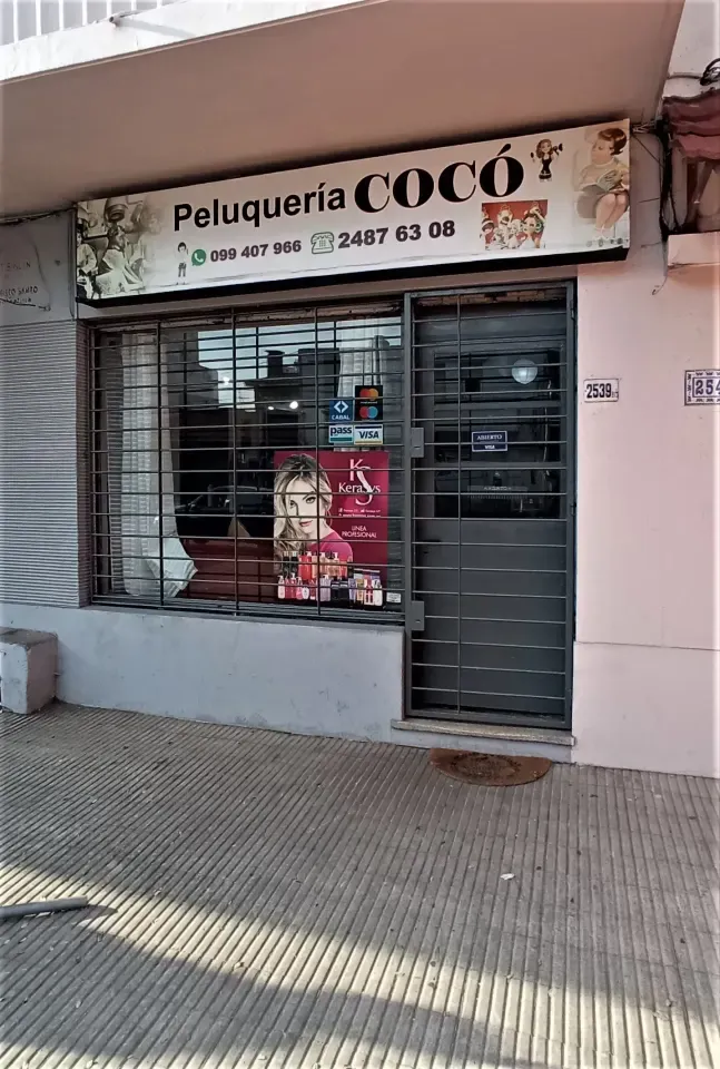 Frente de Peluquería Coco