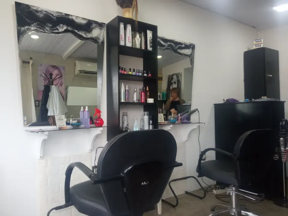 Frente de Peluquería Dani