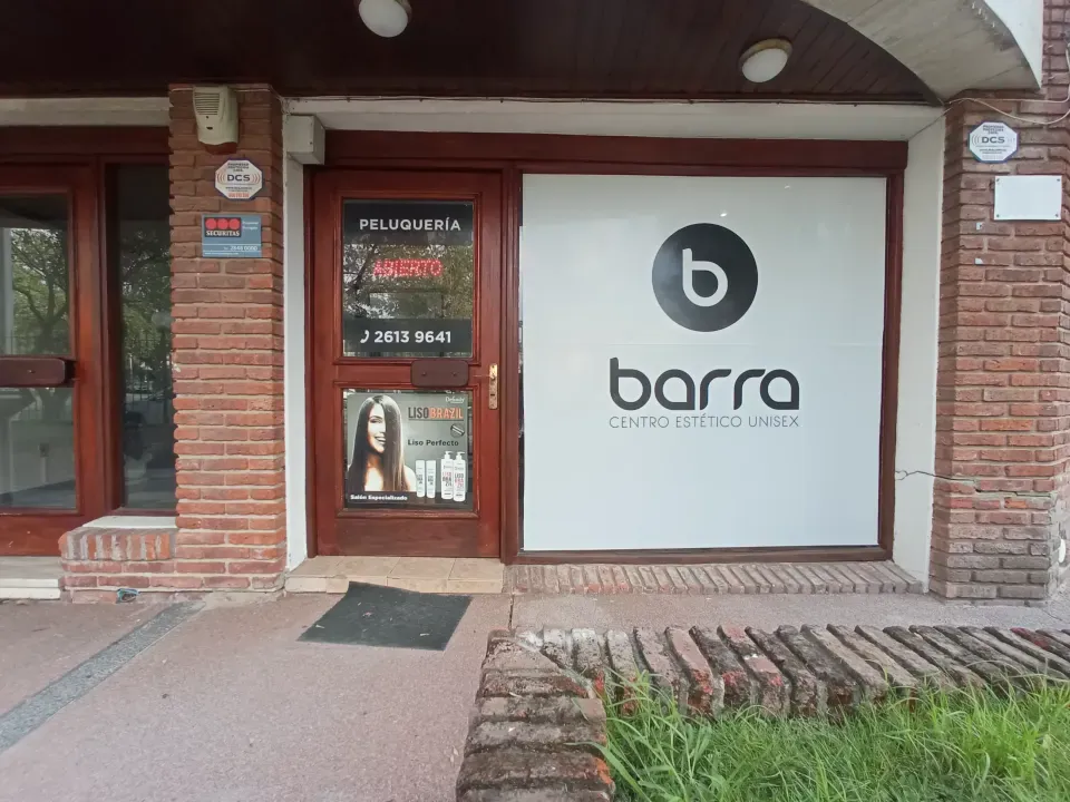 Frente de Peluquería de la Barra Malvin