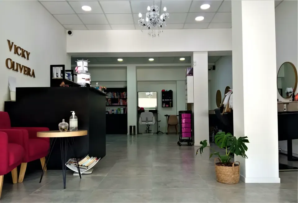 Foto 2 de Vicky Olivera Peluquería de Diseño